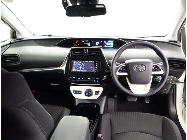 プリウス Ｓセーフティプラス　衝突回避システム　Ｂモニター　ドラレコ付き　定期点検記録簿　ＬＥＤライト　クルコン　ＥＴＣ装備　スマートＫＥＹ　ナビＴＶ　イモビライザー　横滑り防止機能　ＰＷ　カーテンエアバッグ　キーレスエントリー（5枚目）