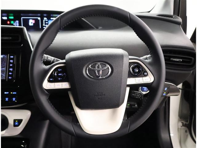 プリウス Ｓセーフティプラス　衝突回避システム　Ｂモニター　ドラレコ付き　定期点検記録簿　ＬＥＤライト　クルコン　ＥＴＣ装備　スマートＫＥＹ　ナビＴＶ　イモビライザー　横滑り防止機能　ＰＷ　カーテンエアバッグ　キーレスエントリー（6枚目）