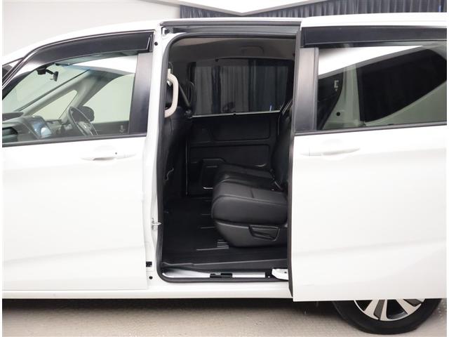 フリード＋ハイブリッド ハイブリッドＧ　アルミ　バックモニター　フルセグテレビ　サイドカーテンエアバック　オートクルーズコントロール　ＡＢＳ　ナビＴＶ　ＬＥＤヘッドランプ　ミュージックプレイヤー接続可　ＤＶＤ再生可　フルフラット　ＶＳＡ（18枚目）