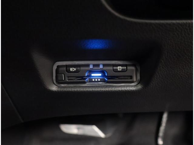 フィット ホーム AUX接続 衝突軽減ブレーキ メモリーナビ リアカメ LEDライト フルセグTV 記録簿付 エアバッグ スマ-トキ- 盗難防止装置 ETC車載器 Wエアバック フルオートエアコン DVD パワステ(15枚目)