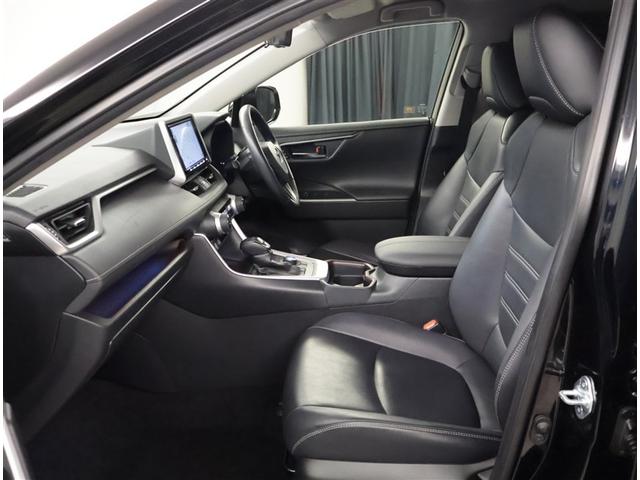 ＲＡＶ４ Ｇ　Ｚパッケージ　インテリジェントクリアランスソナー　エアロ　整備記録簿　ＡＷＤ　ＬＥＤライト　アルミホイル　オートクルーズ　横滑り防止装置　バックガイドモニター　盗難防止装置　デュアルエアバッグ　メモリナビ　キーレス（18枚目）