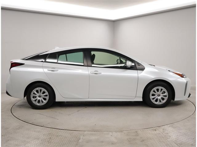 プリウス ＳセーフティプラスＩＩ　ナビ　ＥＴＣ　スマートキー　Ｂモニター　ＬＥＤライト（4枚目）