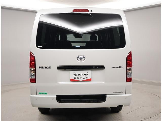 ハイエースバン スーパーＧＬ　ダークプライムＩＩ　衝突回避システム　運転席助手席エアバック　ＥＳＣ　フルフラット　スマートエントリー　ＬＥＤライト　地デジ　エアコン　パワーウィンドウ　エアバック　キーレスエントリー　イモビライザー　パワーステアリング（2枚目）