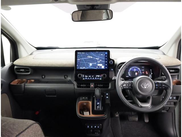 シエンタ ハイブリッドＺ　ＴＳＳ　エアバック　アルミ　キーレスエントリー　ナビＴＶ　イモビライザー　整備記録簿　バックモニター　ＬＥＤヘッドライト　ＥＴＣ車載器　横滑り防止　スマートキー　オートエアコン　サイドエアバッグ（5枚目）