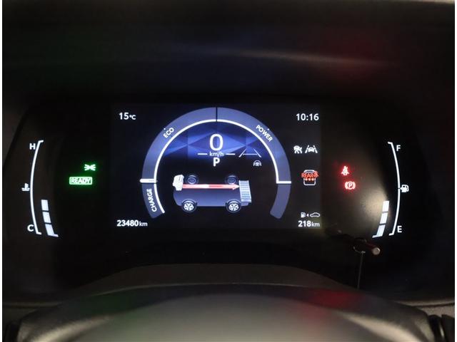 シエンタ ハイブリッドＺ　ＴＳＳ　エアバック　アルミ　キーレスエントリー　ナビＴＶ　イモビライザー　整備記録簿　バックモニター　ＬＥＤヘッドライト　ＥＴＣ車載器　横滑り防止　スマートキー　オートエアコン　サイドエアバッグ（9枚目）