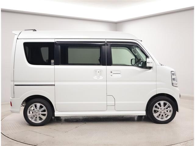 エブリイワゴン ＰＺターボスペシャル　両側パワ－スライドドア　キーレススタートシステム　フルフラット　ＥＳＣ　ナビ・ＴＶ　フルオートエアコン　ベンチシート　プッシュスタートスマートキー　盗難防止システム　ＡＢＳ　整備記録簿　アルミホイール（4枚目）