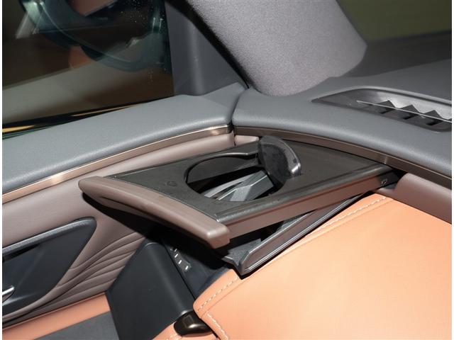 ヴェルファイアハイブリッド Ｚ　プレミア　衝突被害軽減ブレーキ　Ｂモニター　ダブルエアコン　ムーンＲ　フルセグ地デジＴＶ　両側Ｐスライドドア　記録簿　ナビテレビ　エアバッグ　電動シート　ＬＥＤライト　本革シート　キーレス　アルミホイール（16枚目）