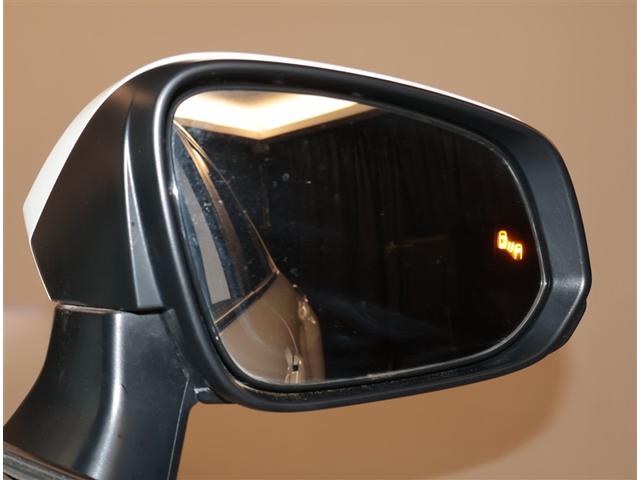 カローラクロス Z 助手席エアバッグ Bカメラ パノラマルーフ LEDライト サイドエアバッグ スマートキー オートエアコン ドライブレコーダー メモリーナビ 運転席パワーシート ミュージックプレイヤー接続可 ETC(15枚目)