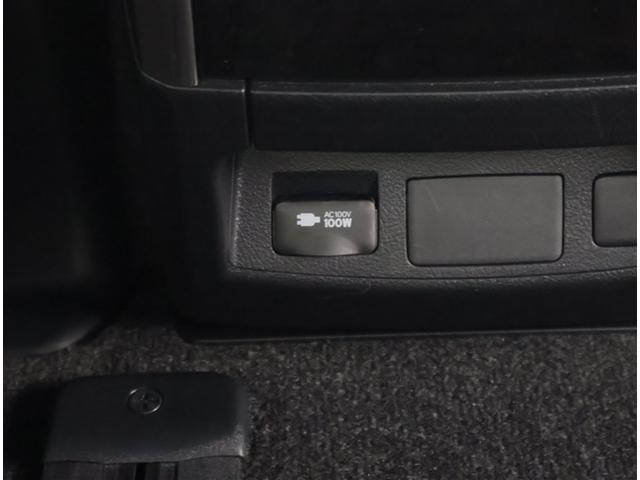 アルファード ２．５Ｓ　Ｃパッケージ　両電動ドア　Ｂモニタ　地デジ　定期点検記録簿　ＤＶＤ再生可能　パノラマルーフ　リアオートエアコン　ナビテレビ　横滑り防止　クルコン　ＡＣ１００Ｖ電源　セキュリティ　ＥＴＣ車載器　ＬＥＤヘッドライト（21枚目）