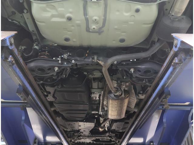 ハリアー プレミアム エアロ付 カーテンエアバッグ クルーズC 記録簿あり Bカメラ 電動パワーシート LEDライト メモリナビ 横滑り防止機能 オートエアコン Aストップ エアバッグ AW DVD再生可 パワーウィンドウ(20枚目)