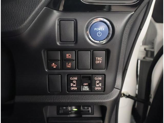 エスクァイア ハイブリッドＧｉ　Ｒカメラ　ＡＡＣ　ナビ＆ＴＶ　リアエアコン　記録簿付き　地デジ　クルーズコントロール　ＬＥＤライト　キーレスエントリー　スマートキー付　ＤＶＤ再生可　エアバック　横滑防止装置　盗難防止システム　ＥＴＣ（16枚目）