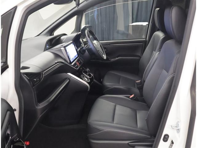 エスクァイア ハイブリッドＧｉ　Ｒカメラ　ＡＡＣ　ナビ＆ＴＶ　リアエアコン　記録簿付き　地デジ　クルーズコントロール　ＬＥＤライト　キーレスエントリー　スマートキー付　ＤＶＤ再生可　エアバック　横滑防止装置　盗難防止システム　ＥＴＣ（19枚目）