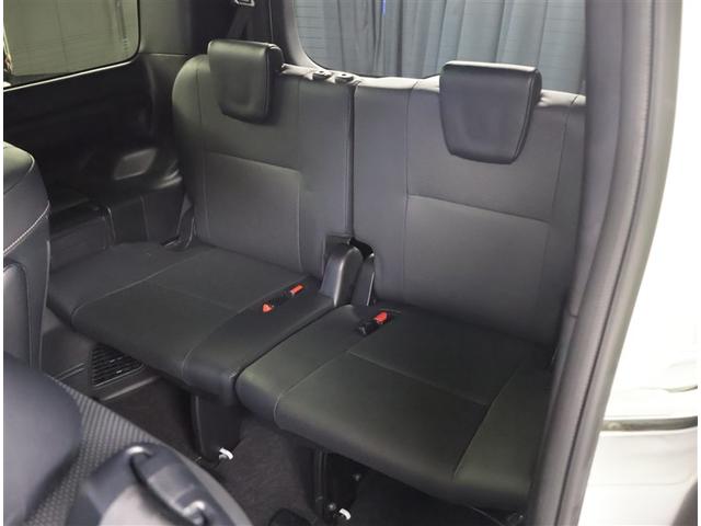 エスクァイア ハイブリッドＧｉ　Ｒカメラ　ＡＡＣ　ナビ＆ＴＶ　リアエアコン　記録簿付き　地デジ　クルーズコントロール　ＬＥＤライト　キーレスエントリー　スマートキー付　ＤＶＤ再生可　エアバック　横滑防止装置　盗難防止システム　ＥＴＣ（21枚目）