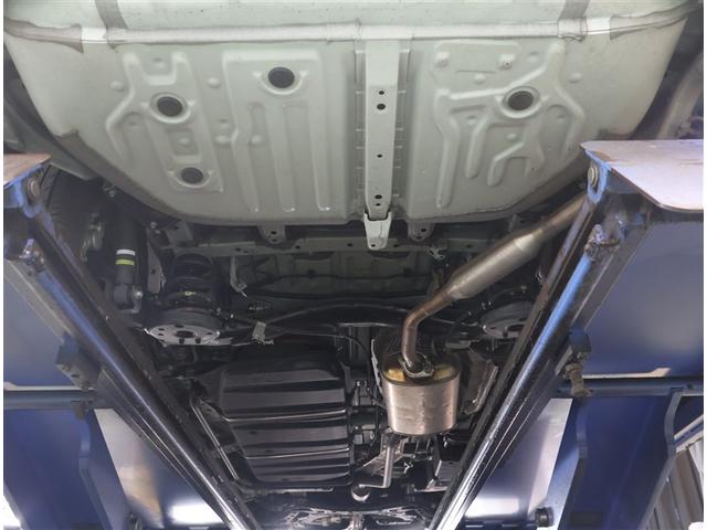 エスクァイア ハイブリッドＧｉ　Ｒカメラ　ＡＡＣ　ナビ＆ＴＶ　リアエアコン　記録簿付き　地デジ　クルーズコントロール　ＬＥＤライト　キーレスエントリー　スマートキー付　ＤＶＤ再生可　エアバック　横滑防止装置　盗難防止システム　ＥＴＣ（25枚目）