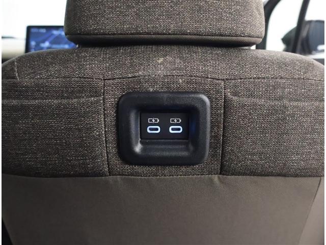 シエンタ ハイブリッドＺ　ＴＳＳ　エアバック　キーレスエントリー　ナビＴＶ　イモビライザー　整備記録簿　バックモニター　ＬＥＤヘッドライト　ＥＴＣ車載器　横滑り防止　スマートキー　オートエアコン　サイドエアバッグ　ＷＳＲＳ（12枚目）