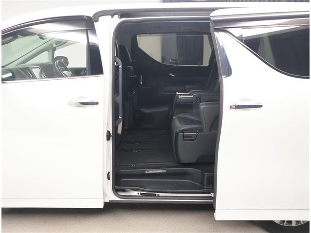 アルファードハイブリッド ＳＲ　Ｃパッケージ　点検記録簿　バックモニター　オートエアコン　ＬＥＤ　横滑り防止機能　ＡＢＳ　イモビ　ＡＣ１００Ｖ電源　アルミ　ナビ＆ＴＶ　４ＷＤ　ミュージックプレイヤー接続可　３列シート　メモリーナビ　キーフリー（20枚目）