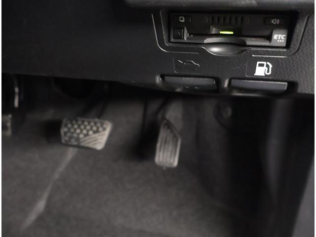 ルーミー G 追突軽減ブレーキ パワステ フルフラット Aストップ LEDライト TV Rカメラ 記録簿付 横滑り防止システム ウォークスルー エアバック セキュリティーアラーム パワーウィンドウ ETC AUX(11枚目)