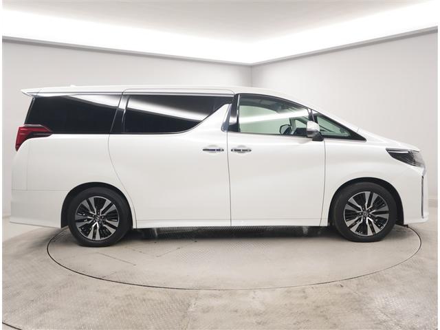 アルファード ２．５Ｓ　Ｃパッケージ　両電動ドア　Ｂモニタ　地デジ　定期点検記録簿　ＤＶＤ再生可能　パノラマルーフ　リアオートエアコン　ナビテレビ　横滑り防止　クルコン　セキュリティ　ＥＴＣ車載器　ＬＥＤヘッドライト　スマートキー　ＡＢＳ（4枚目）