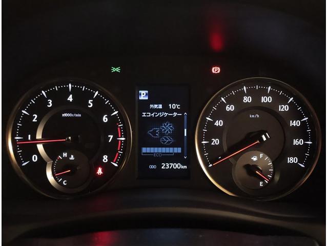 アルファード ２．５Ｓ　タイプゴールドＩＩＩ　ＬＥＤヘッドランプ　ＤＶＤ再生　フルセグ　メモリーナビ　３列シート　衝突被害軽減システム　バックカメラ　両側パワースライドドア　ＥＴＣ　ミュージックプレイヤー接続可　４ＷＤ　スマートキー（7枚目）