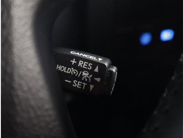 アルファード ２．５Ｓ　タイプゴールドＩＩＩ　ＬＥＤヘッドランプ　ＤＶＤ再生　フルセグ　メモリーナビ　３列シート　衝突被害軽減システム　バックカメラ　両側パワースライドドア　ＥＴＣ　ミュージックプレイヤー接続可　４ＷＤ　スマートキー（20枚目）