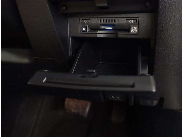 アルファード ３．５ＧＦ　衝突軽減　バックモニター　ナビ＆ＴＶ　クルコン　ＬＥＤヘッドランプ　地デジ　キーレス　アイドリングストップ　ＤＶＤ　３列シート　ＡＢＳ　アルミホイール　オートエアコン　パワーシート　エアバッグ　ＥＴＣ（16枚目）