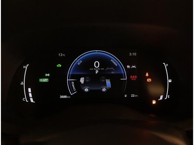 ヤリスクロス ハイブリッドＺ　インテリジェントキー　アルミホイル　寒冷地　ＬＥＤライト　リアカメラ　ナビ　クルーズコントロール　整備記録簿　横滑り防止システム　メモリーナビゲーション　電動シ－ト　パワステ　オートエアコン　ＡＢＳ（9枚目）