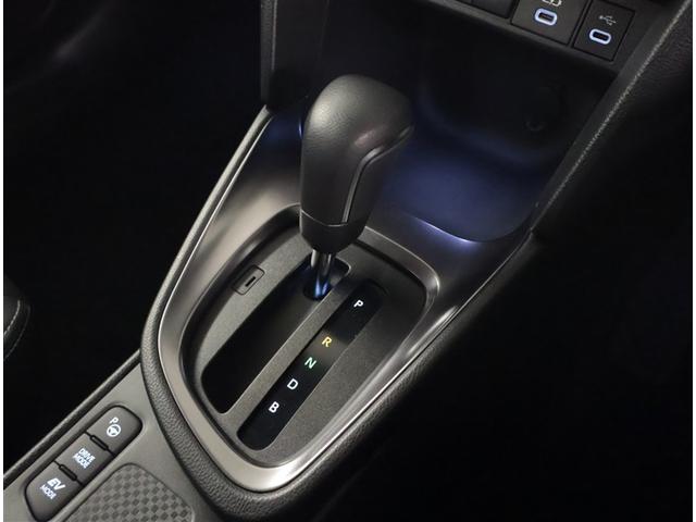 ヤリスクロス ハイブリッドＺ　インテリジェントキー　アルミホイル　寒冷地　ＬＥＤライト　リアカメラ　ナビ　クルーズコントロール　整備記録簿　横滑り防止システム　メモリーナビゲーション　電動シ－ト　パワステ　オートエアコン　ＡＢＳ（15枚目）