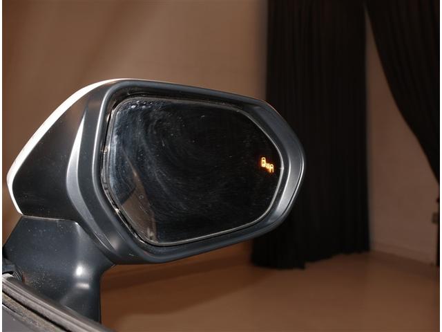 ヤリスクロス ハイブリッドＺ　インテリジェントキー　アルミホイル　寒冷地　ＬＥＤライト　リアカメラ　ナビ　クルーズコントロール　整備記録簿　横滑り防止システム　メモリーナビゲーション　電動シ－ト　パワステ　オートエアコン　ＡＢＳ（19枚目）