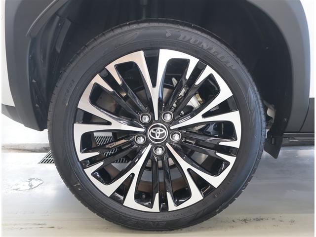 ヤリスクロス ハイブリッドＺ　インテリジェントキー　アルミホイル　寒冷地　ＬＥＤライト　リアカメラ　ナビ　クルーズコントロール　整備記録簿　横滑り防止システム　メモリーナビゲーション　電動シ－ト　パワステ　オートエアコン　ＡＢＳ（25枚目）