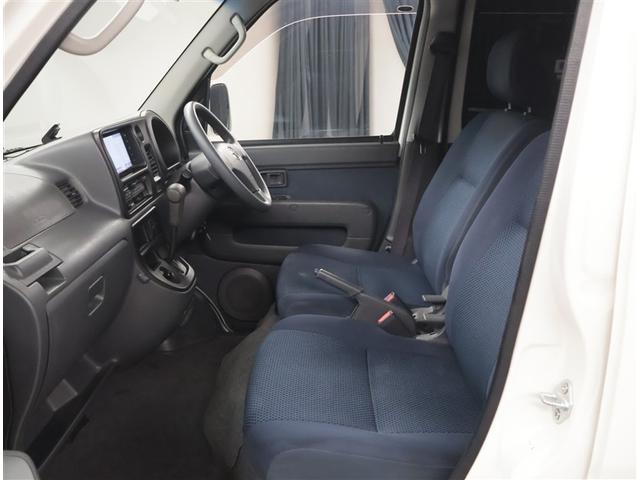 ピクシスバン クルーズ　Ｂモニター　Ｐウインドウ　ＳＲＳ　フルセグ　Ｗエアバッグ　フルフラットシート　ＤＶＤ再生　ＥＴＣ付き　ＰＳ　メモリーナビ　ＴＶナビ　キーレスエントリー　ＡＢＳ付　記録簿　ＡＣ（14枚目）