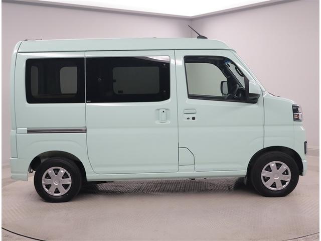 ハイゼットカーゴ クルーズターボ　パワーステアリング　ＬＥＤヘッドライト　パートタイム４ＷＤ　両側電動スライドドア　ＥＳＣ　スマートキー　アイドリングストップ　バックカメラ　キーフリー　記録簿　ＡＢＳ　オートエアコン　セキュリティ（4枚目）