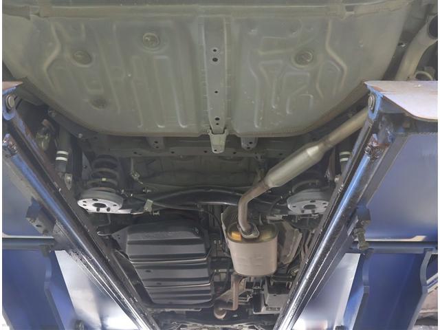 ヴォクシー ハイブリッドZS 煌III ドライブレコーダ 地デジTV リヤカメラ Wエアコン スマートキー ミュージックプレイヤー接続可 DVD再生可 クルコン VSC キーレス アルミホイール ナビ&TV LEDヘッドランプ ETC(26枚目)