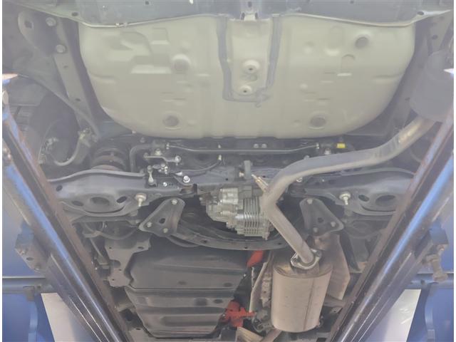 ハリアーハイブリッド プログレス　ＡＣ１００Ｖ　エアロ　整備記録簿　ムーンルーフ　Ｐシート　ＬＥＤ　ナビＴＶ　地デジ　パワーステアリング　ＥＴＣ車載器　オートエアコン　ＤＶＤ　ＡＢＳ　Ｂカメラ　パワーウィンドウ　エアバッグ　キーレス（22枚目）