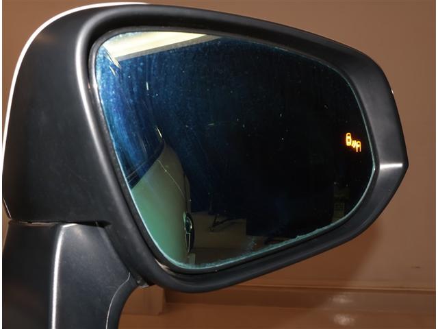 ハリアー Z AC100V 盗難防止 運転席パワーシート 地デジ 横滑防止装置 リアビューカメラ ヘッドライトLED アルミホイール 点検記録簿 Wエアバッグ キーレス ドラレコ付き スマートキ- サイドエアバッグ(17枚目)