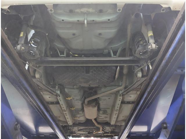 ムーヴキャンバス Xリミテッドメイクアップ SAII サイドエアバック セキュリティアラーム ベンチシート キーフリー エコアイドル DVD ABS スマートキー エアバック オートエアコン 記録簿 パワーウィンドウ メモリーナビ PS ナビTV(17枚目)