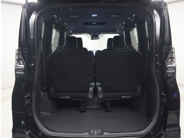 ヴォクシー ハイブリッドＳ－Ｚ　両側Ｐドア　カーテンエアバック　スマキ　プリクラッシュセーフティシステム　Ｗエアコン　Ｒカメラ　ＤＶＤプレーヤー　地デジ　アルミ　１００Ｖ　クルーズコントロール　横滑り防止機能　ＬＥＤランプ　ナビＴＶ（20枚目）