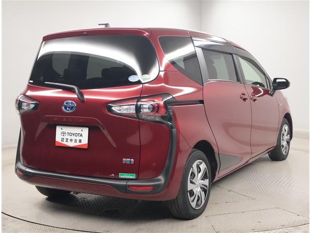 シエンタ ハイブリッドＧ　クエロ　キーフリーシステム　地デジ　盗難防止システム　スマートエントリー　バックガイドモニター　オートクルーズ　ＬＥＤヘッドライト　ＶＳＣ　オートエアコン　助手席エアバッグ　整備記録簿　ＥＴＣ　ＤＶＤ再生可（3枚目）