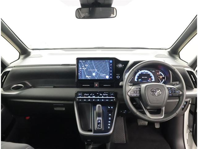 �X�^�C���b�V���ȃf�U�C���̃C���p�l�B�e����X�C�b�`�͎g���₷���ʒu�ɔz�u����Ă܂��B