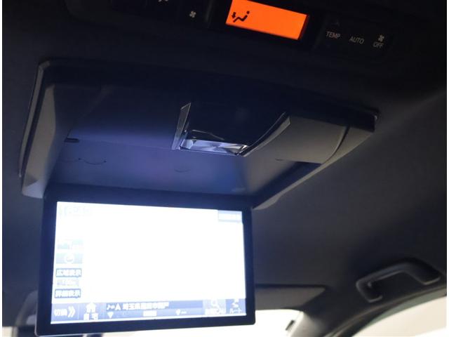 ヴォクシー ハイブリッドＺＳ　煌ＩＩＩ　両側オートスライドドア　点検記録簿　ＬＥＤライト　オートクルーズ　Ｂモニター　ＡＢＳ　エアバッグ　横滑り防止機能　アルミ　スマキー　キーレス　オートエアコン　ＤＶＤ再生可能　フルセグＴＶ　ナビ＆ＴＶ（10枚目）