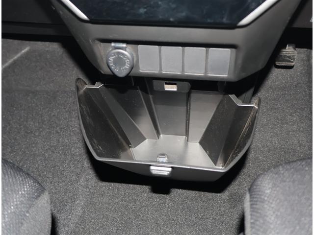 タンク カスタムＧ　Ｓ　衝突回避支援ブレーキ機能　エコアイドル　横滑防止装置　キーフリー　ＬＥＤライト　両側電動スライドドア　ドライブレコーダー　地デジ　ＤＶＤ　アルミ　スマートキー＆プッシュスタート　クルーズコントロール（11枚目）