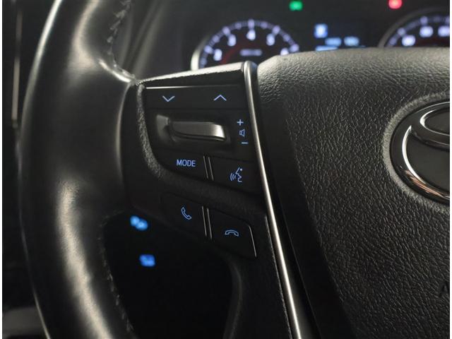 ハンドルのスイッチで各機能の操作を行う事が出来てとっても便利♪