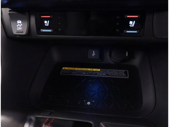 RAV4 PHV ブラックトーン 誤発進 フルオートエアコン フルセグTV LEDヘッドライト クルコン AC100V 4WD パワーシート ETC エアバッグ キーレス 盗難防止装置 メモリーナビ ABS ドラレコ バックカメラ(14枚目)