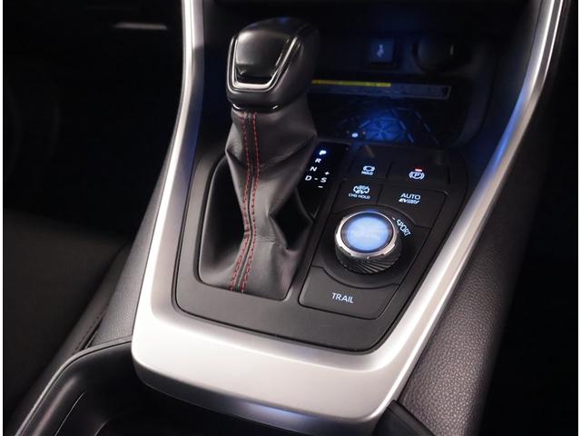 RAV4 PHV ブラックトーン 誤発進 フルオートエアコン フルセグTV LEDヘッドライト クルコン AC100V 4WD パワーシート ETC エアバッグ キーレス 盗難防止装置 メモリーナビ ABS ドラレコ バックカメラ(15枚目)