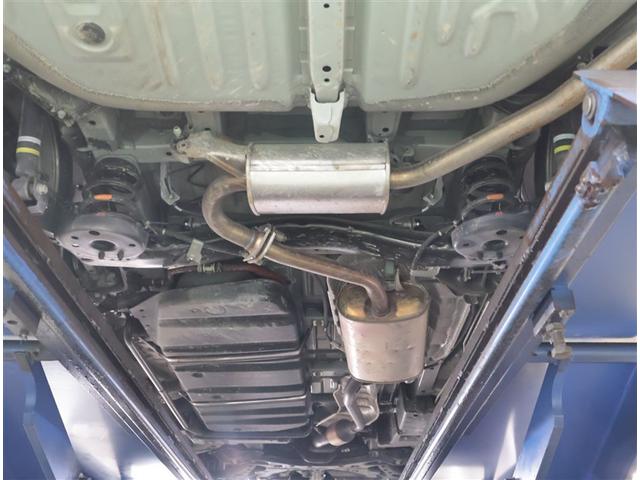 エスクァイア Gi 地デジTV パワーウィンドウ AW ETC付 盗難防止システム バックモニター キーレス スマートキーPスタート クルコン付き オートエアコン リアエアコン 記録簿有 LEDライト 3列 フルフラット(25枚目)