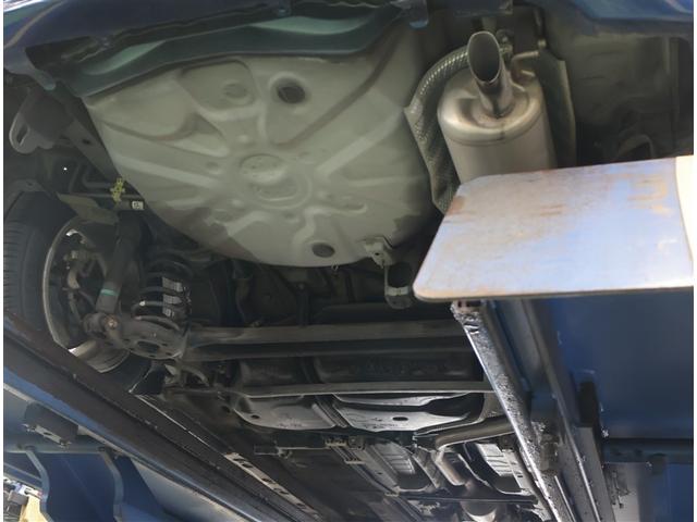 プリウス Ｓ　スマートＫＥＹ　前席パワーウィンドウ　ＶＳＣ　ダブルエアバック　記録簿付き　ナビＴＶ　フルセグテレビ　ＡＵＸ端子　ＨＤＤナビゲーション　キーレスエントリー　ＤＶＤ視聴可能　イモビライザー　エアＢ（15枚目）