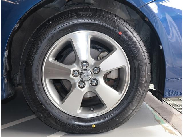 プリウス Ｓ　スマートＫＥＹ　前席パワーウィンドウ　ＶＳＣ　ダブルエアバック　記録簿付き　ナビＴＶ　フルセグテレビ　ＡＵＸ端子　ＨＤＤナビゲーション　キーレスエントリー　ＤＶＤ視聴可能　イモビライザー　エアＢ（16枚目）