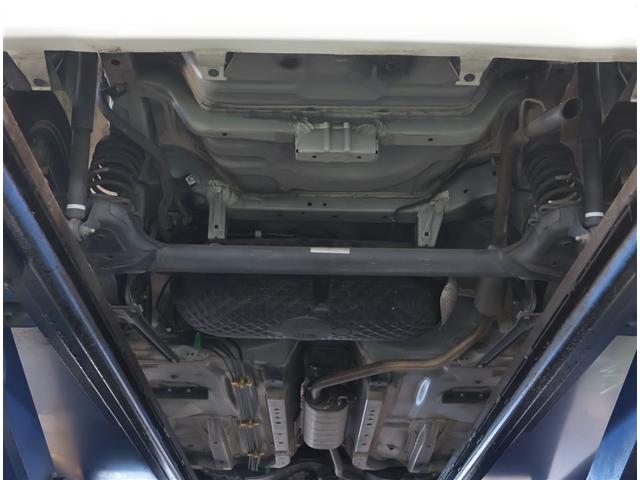 ルーミー カスタムＧ　ＶＳＣ　両側オートスライドドア　衝突軽減ブレーキシステム　バックモニター　アルミ　フルフラット　ＬＥＤライト　地デジフルセグＴＶ　記録簿有　ＡＡＣ　ＤＶＤ再生可　キーフリー　クルーズコントロール　ＰＳ（25枚目）