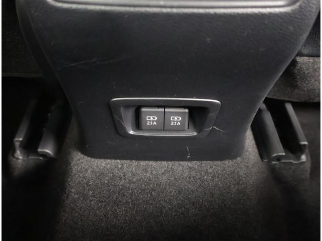 カローラツーリング ハイブリッド　Ｓ　ＴＳＳ　Ｂカメ　アルミ　横滑防止　整備記録簿　ＡＡＣ　イモビ　ＬＥＤライト　キーフリーシステム　ＥＴＣ装備　スマートキー　パワーウィンドウ　カーテンエアバック　メモリナビ　エアバッグ　ＡＢＳ　カーナビ（10枚目）