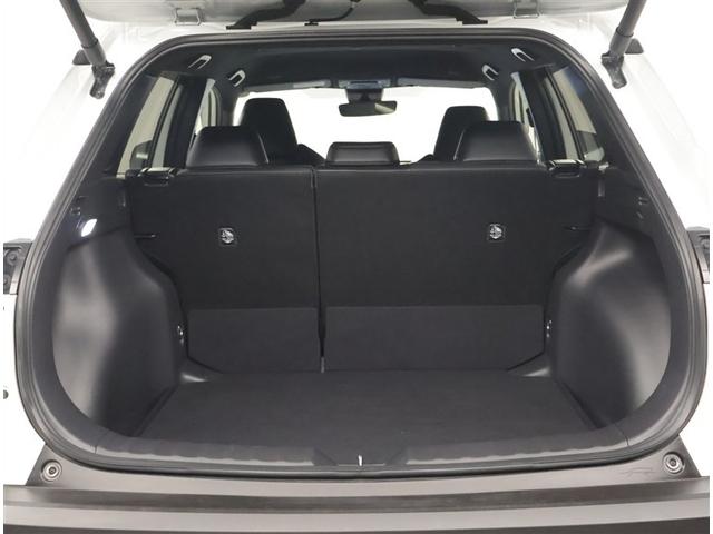 カローラクロス ハイブリッド　Ｚ　衝突回避ブレーキ　バックガイドモニター　ＬＥＤランプ　記録簿有　スマートキ－　メディアプレイヤー接続　アクティブクルーズコントロール　横滑防止装置　地デジＴＶ　電動パワーシート　メモリーナビゲーション（22枚目）