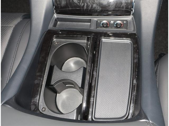 アルファード ２．５Ｓ　Ｃパッケージ　パワ－シ－ト　両側オートスライドドア　ＡＣ　定期点検記録簿　地デジ　スマートキ　メモリーナビゲーション　ＷＳＲ　Ｂモニタ　ＤＶＤ再生可能　ナビテレビ　リアオートエアコン　横滑り防止　ＥＴＣ車載器　３列（19枚目）